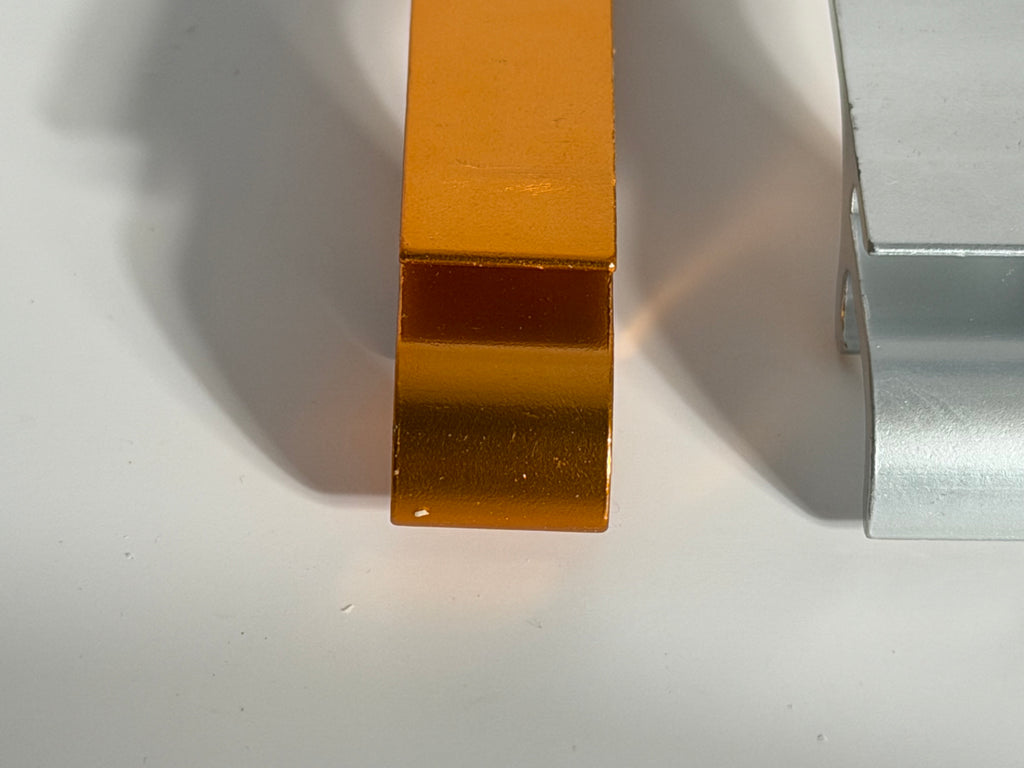 "Mein täglicher Helfer" Personalisiertes Logo Gravur Öffner mit Schlüsselanhänger