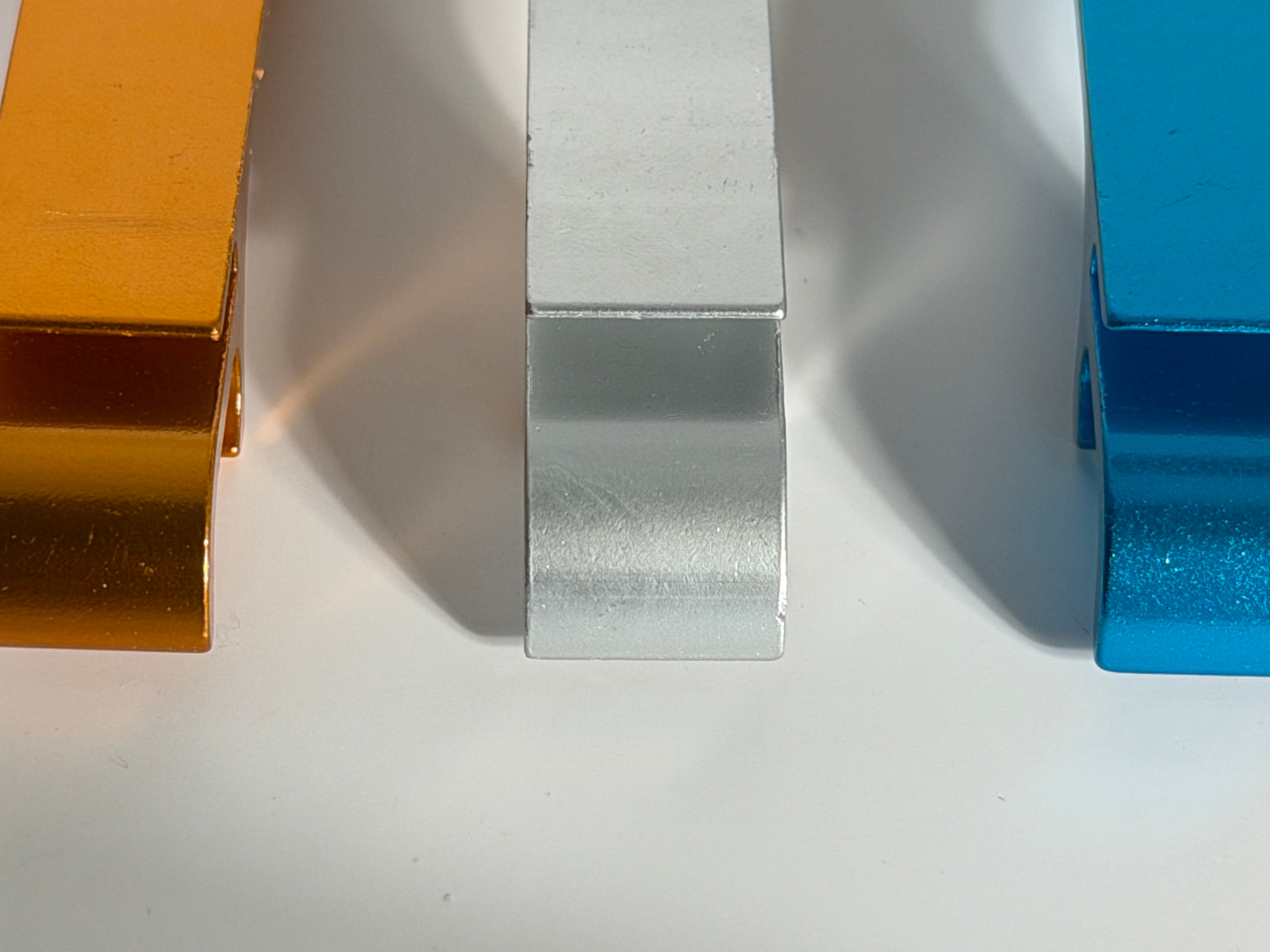 "Mein täglicher Helfer" Personalisiertes Logo Gravur Öffner mit Schlüsselanhänger